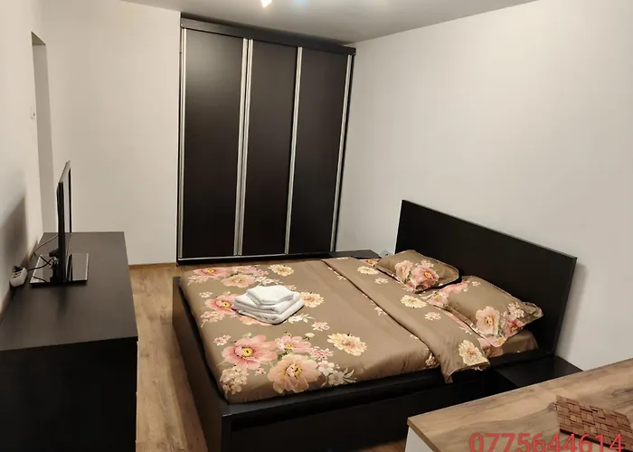 Comfort 2-room Obregia Si Budimex Hospitals Nu Ofer Factura דירה